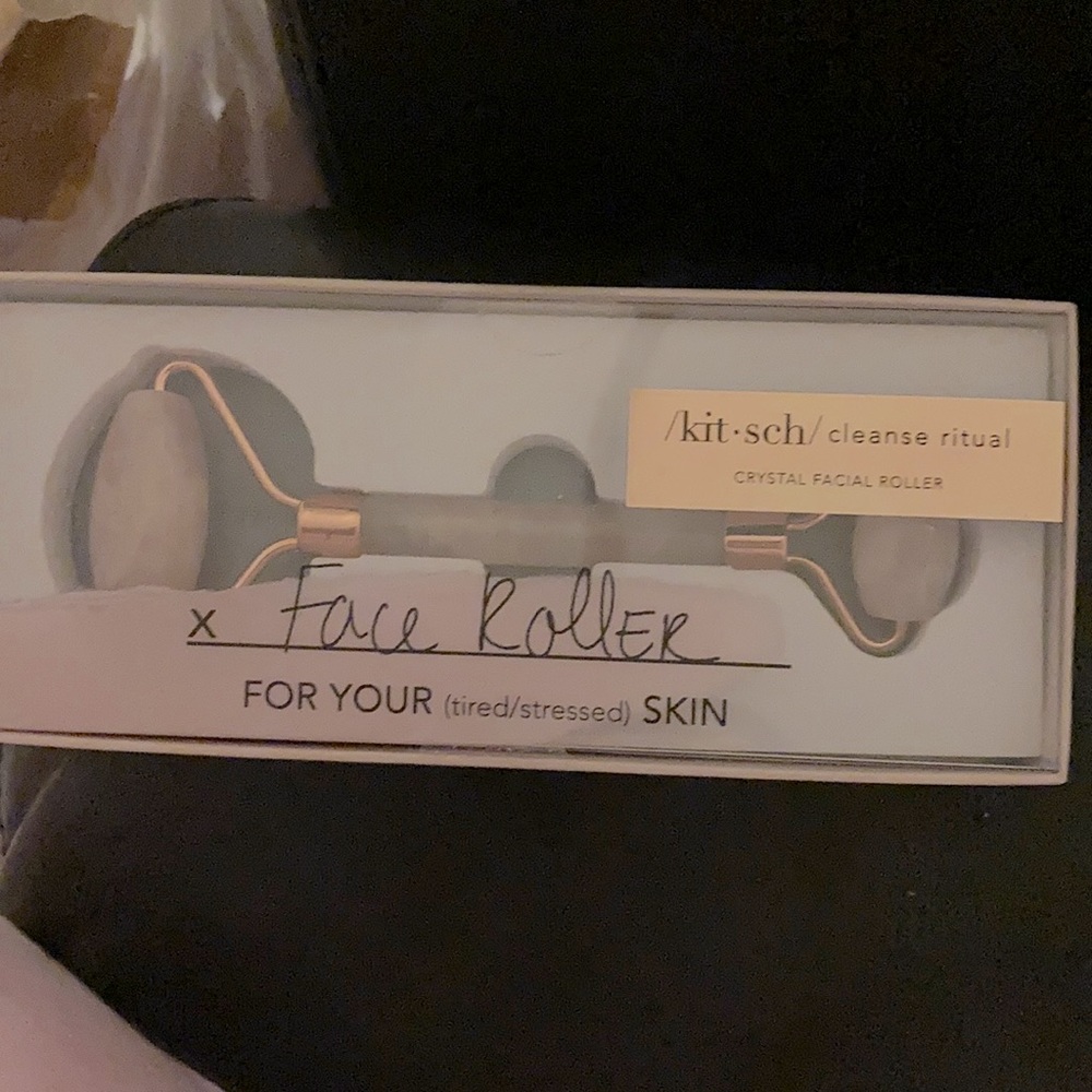 Kitsch face roller NIB